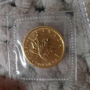 10th ounce gold maples random year.